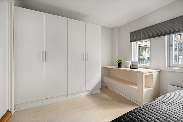 Skříně na míru nejen pro Míru